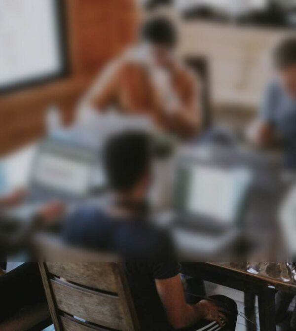 ยิงแอสายเทา